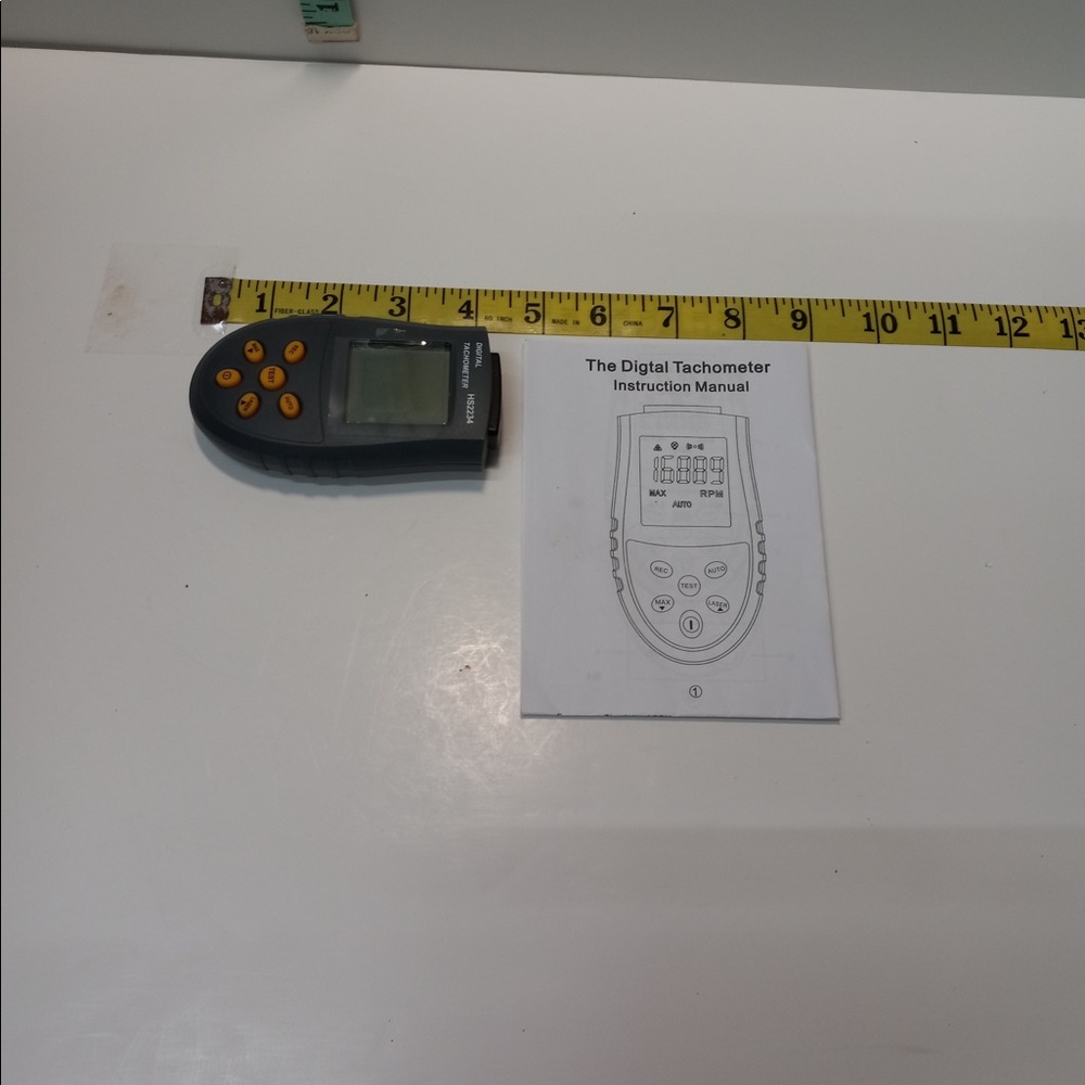 Digital tachometer - Picture 3 of 4